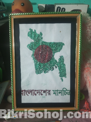 পুতি বসানো মানচিত্র ওয়ালমেট